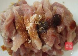 酸甜脊里肉的做法图解2