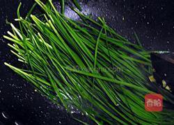 炒韭菜的做法图解3