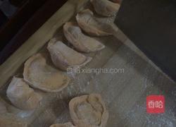 胡萝卜皮包菜肉馅的饺子的做法图解8