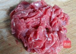香芹炒牛肉的做法图解1