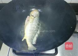 咸菜黄鱼汤的做法图解4