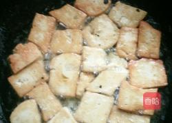 蒜苗爆豆腐的做法图解4