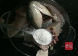 豆腐炖鱼的做法图解5