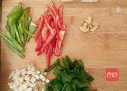 蔬炒年糕的做法图解2