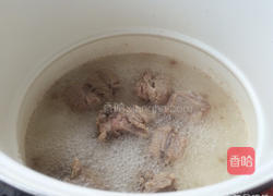红烧排骨南瓜土豆的做法图解5