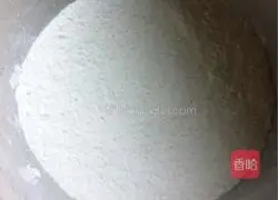 Illustration of how to make braised beans and noodles 1