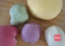 蔬菜汁饺子的做法图解2