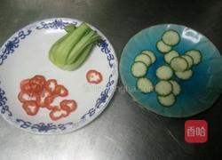 花开富贵(红油腐竹)的做法图解3