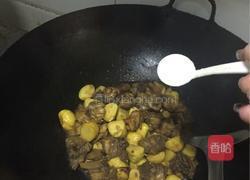 板栗烧鸡的做法图解7
