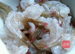 清炒虾球的做法图解2