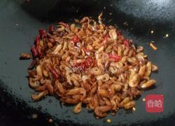 蒜苗炒小河虾的做法图解6