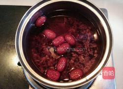 黑米糯米圆红枣粥的做法图解4