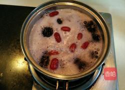 黑米糯米圆红枣粥的做法图解5