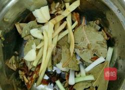 花生炖猪脚的做法图解2