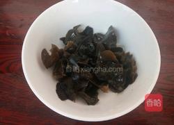 洋葱木耳炒鸡蛋的做法图解4