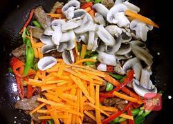 黑椒牛肉乌冬面的做法图解4