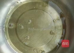 戚风蛋糕的做法图解2