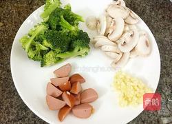 菠菜奶汁意面的做法图解3