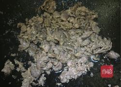 青椒烩牛肉的做法图解6