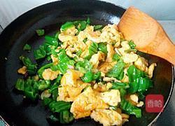 青椒炒蛋的做法图解9