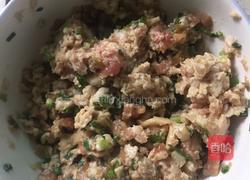 鲜肉河虾大馄饨的做法图解2