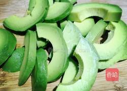 牛油果奶昔的做法图解4