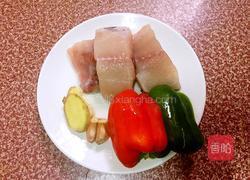 炒鱼片的做法图解1