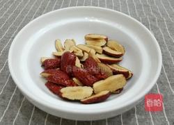 奶香红枣小馒头的做法图解2