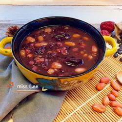 黑米杂粮粥的做法[图]