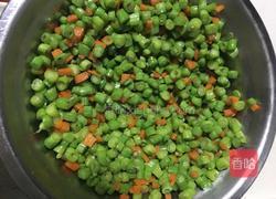 豆角胡萝卜肉包的做法图解7