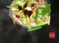 蚝油焖黄鱼的做法图解4