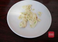 芹菜炒肉的做法图解4