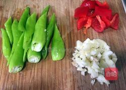 虎皮眉豆炕尖椒的做法图解3