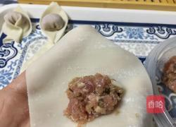 猪肉香菇大云吞的做法图解4