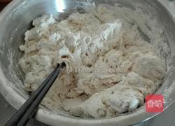 韭菜鸡蛋馅饺子的做法图解3