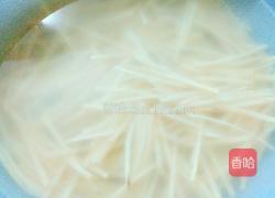 凉拌红薯丝的做法图解1