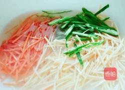 凉拌红薯丝的做法图解2