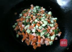 三色炒饭的做法图解5