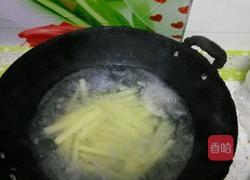 炸土豆条的做法图解3