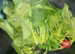 鸡蛋炒菠菜的做法图解2