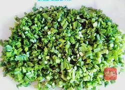 韭菜鸡蛋煎饼盒子的做法图解4