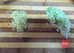 香菇猪肉虾仁饺子的做法图解5