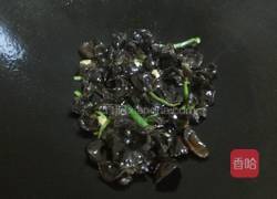 云耳炒腰花的做法图解7