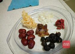 桃胶雪耳金瓜盅的做法图解1