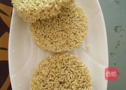 鸡杂炒面的做法图解1