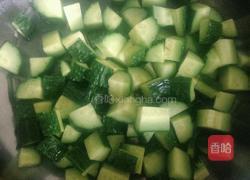 黄瓜火腿的做法图解1