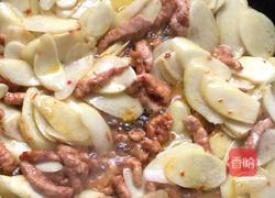 茭白炒肉的做法图解6
