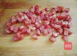 萝卜腊肠焖饭的做法图解3