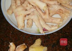 油焖鸡爪的做法图解1
