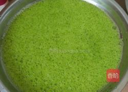 包菜肉绿饺子的做法图解1